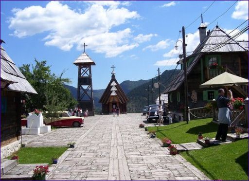 Selo Drvengrad